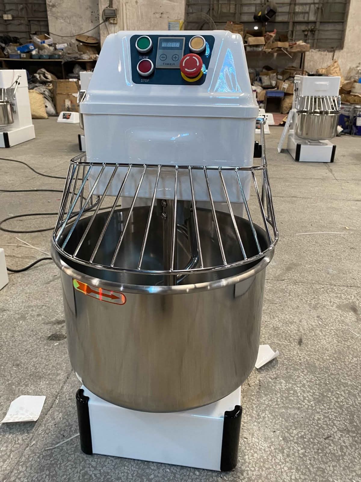 SPIRAL DOUGH MIXER FOR BAKERY | HEAVY DUTY COMMERCIAL DOUGH MIXER - Image 2